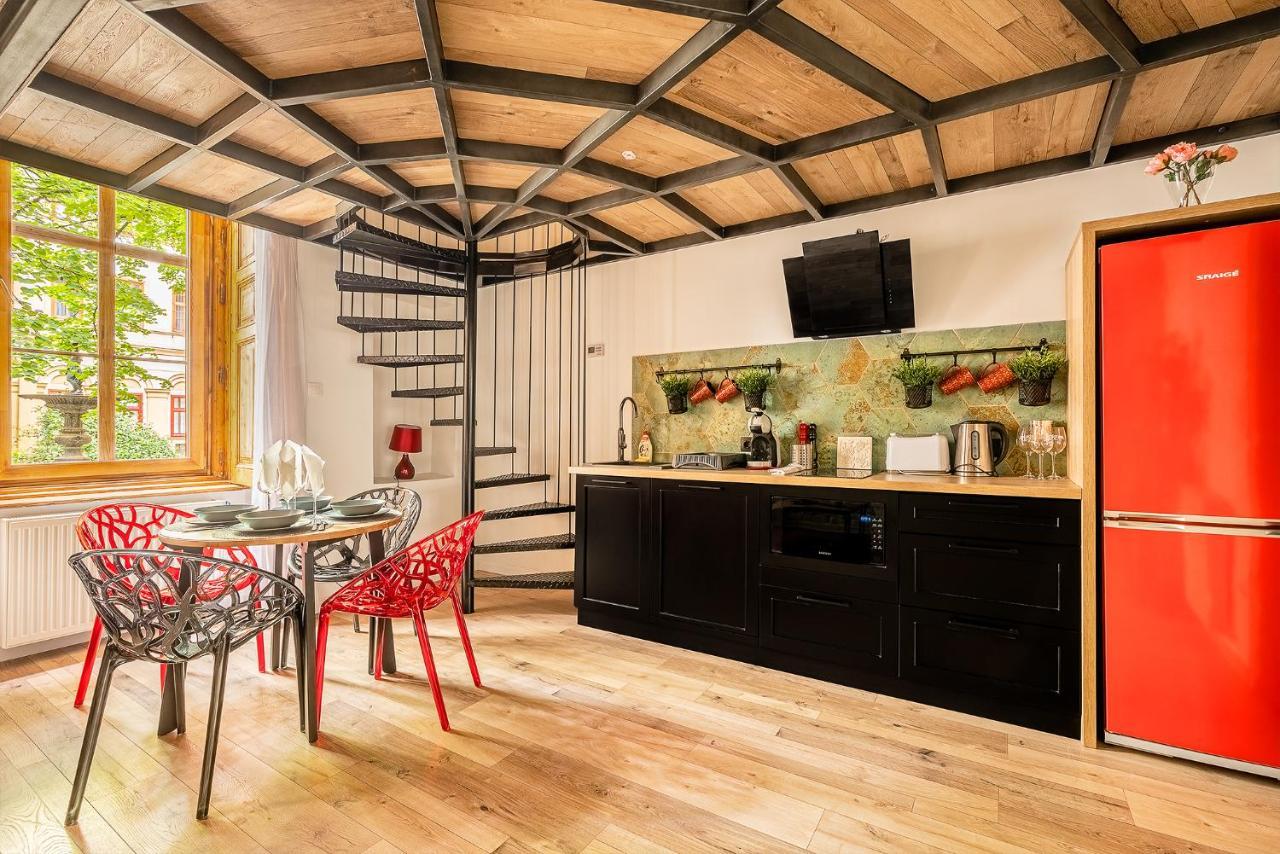 Liszt Designer 2Bedroom Center Apartment Budapest Luaran gambar