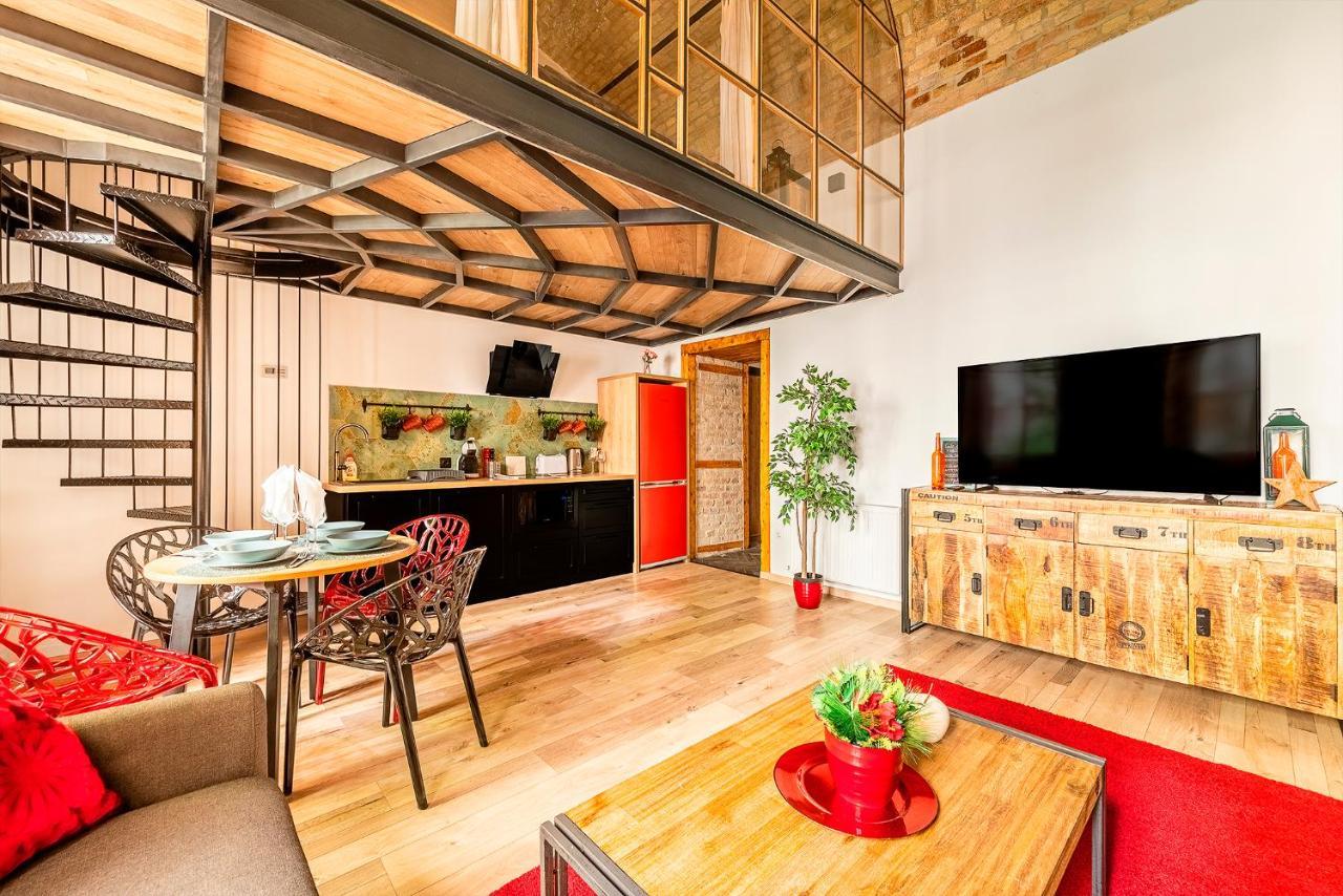 Liszt Designer 2Bedroom Center Apartment Budapest Luaran gambar